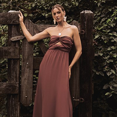 vestido longo decote torcido marrom 240210 009
